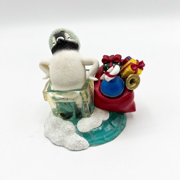 Hamilton Penguin Polar Playmates Stuck on Christmas Figurine Very Chilly 3" - Picture 8 of 8